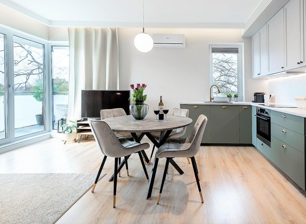 River View - Widok Na Wode, Parking W Hali, Winda, 3Pok I 5 Lozek, Klima, Netflix I Max, Centrum Ilawa Bagian luar foto